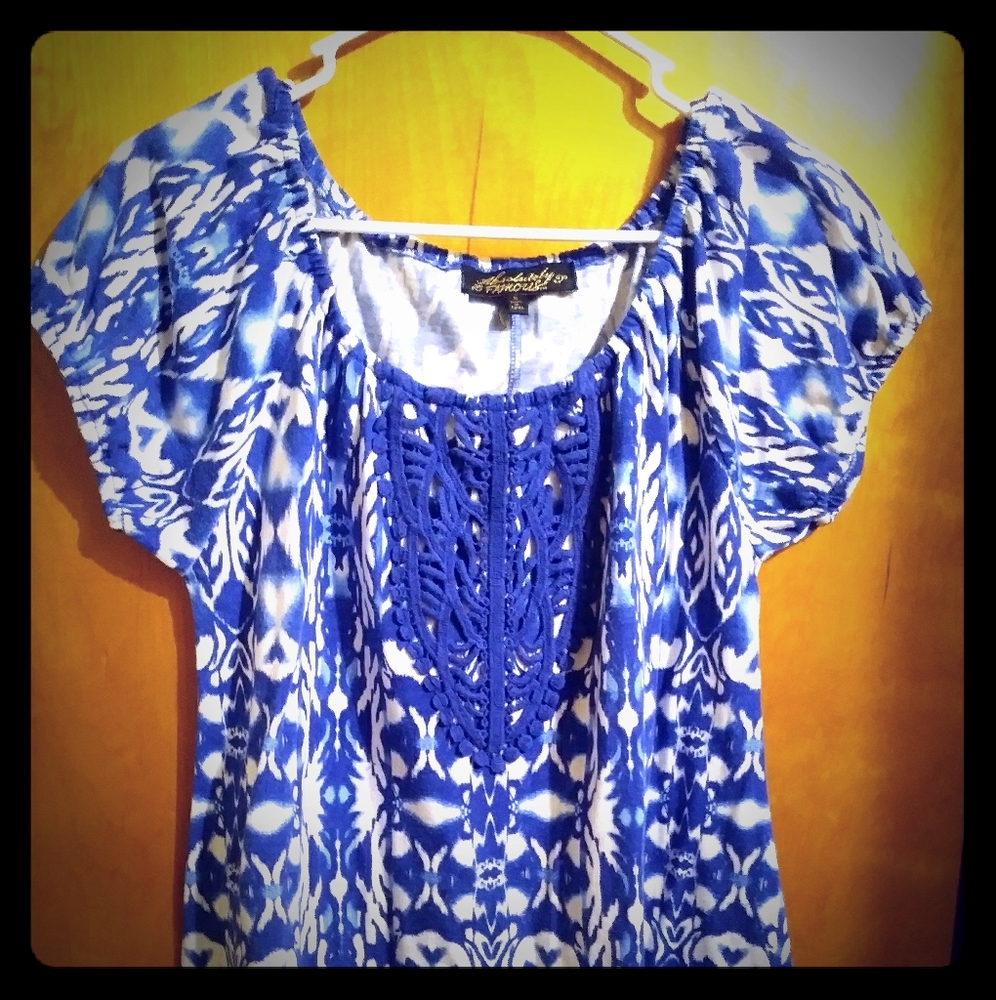 Women's blouse